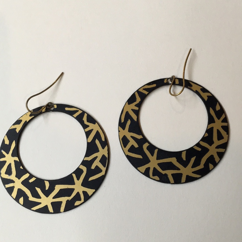 Black/gold Crescent Hoop Earrings